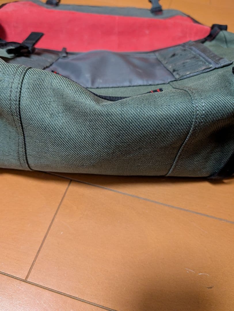 Timbuk2 ティンバック2 オリーブグリーン メッセンジャーバッグS