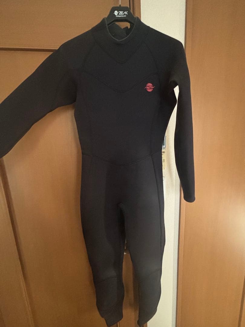 ZEAK ブラック ロングスリーブ ウェットスーツ
