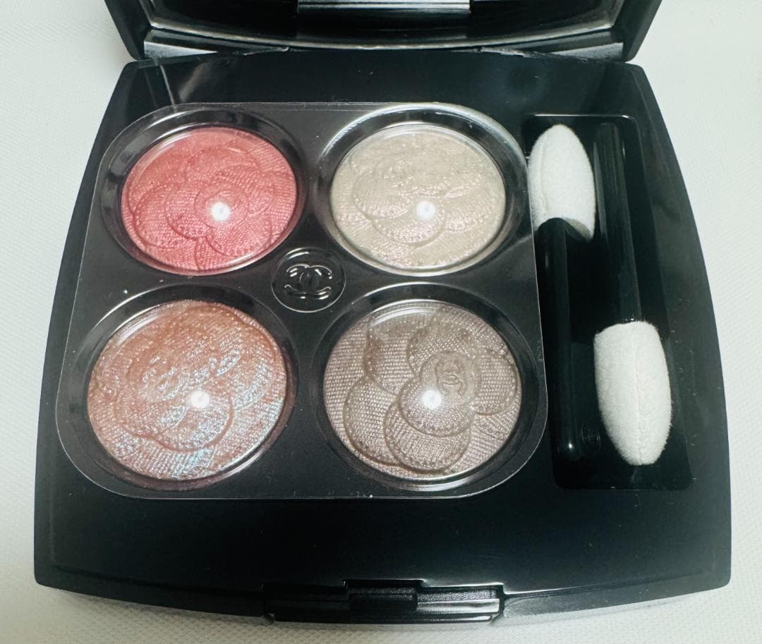【未使用】CHANELアイシャドウ　レキャトルオンブル387 ユートピア 春限定