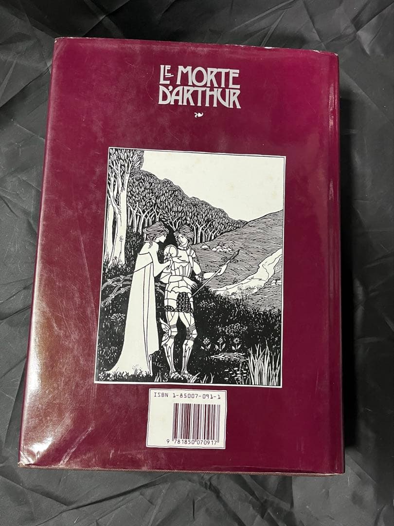【洋書】 アーサー王の死　Le Morte d'Arthur ハードカバー 英語