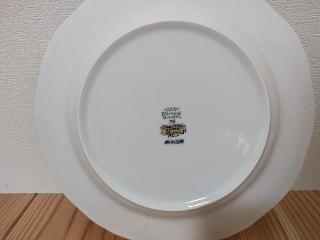 【新品未使用】Richard Ginori 　イタリアンフルーツ　プレート