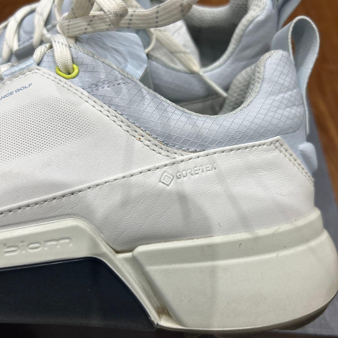 美品 定価35200円 ECCO バイオムH4ゴルフシューズ 25.5 ホワイト