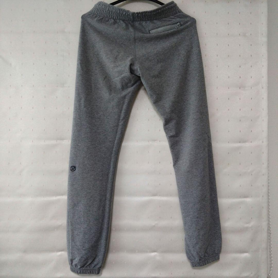 ルルレモン　グレー　スウェット　サイズ4