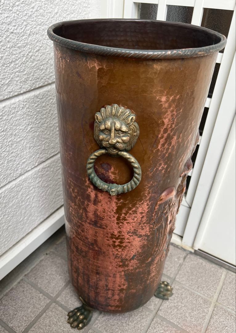 銅製傘立て ライオンノッカー　猫脚　アンティーク