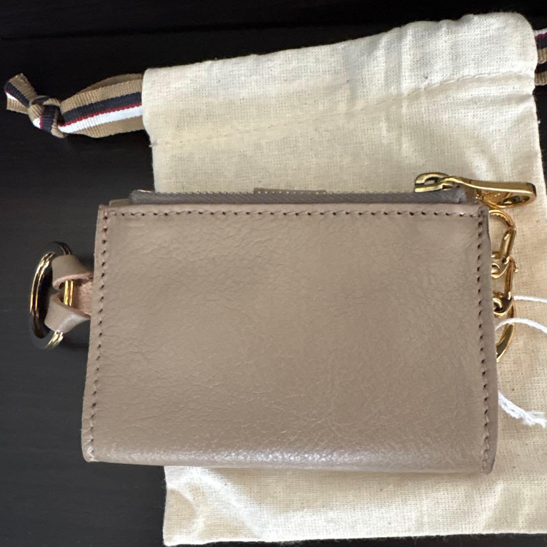 IL BISONTE グレー レザーキーケース SKH129