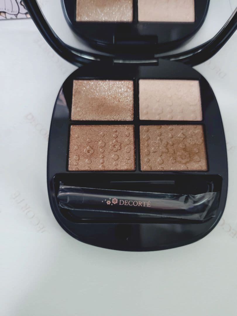 鹿*か様 コスメデコルテクリスマスコフレ2025エターナルブルームコレクションア