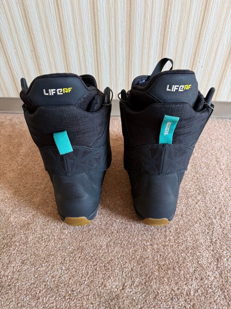 k*o様 Burton Supreme 女性用 スノーボードブーツ 8 US/2