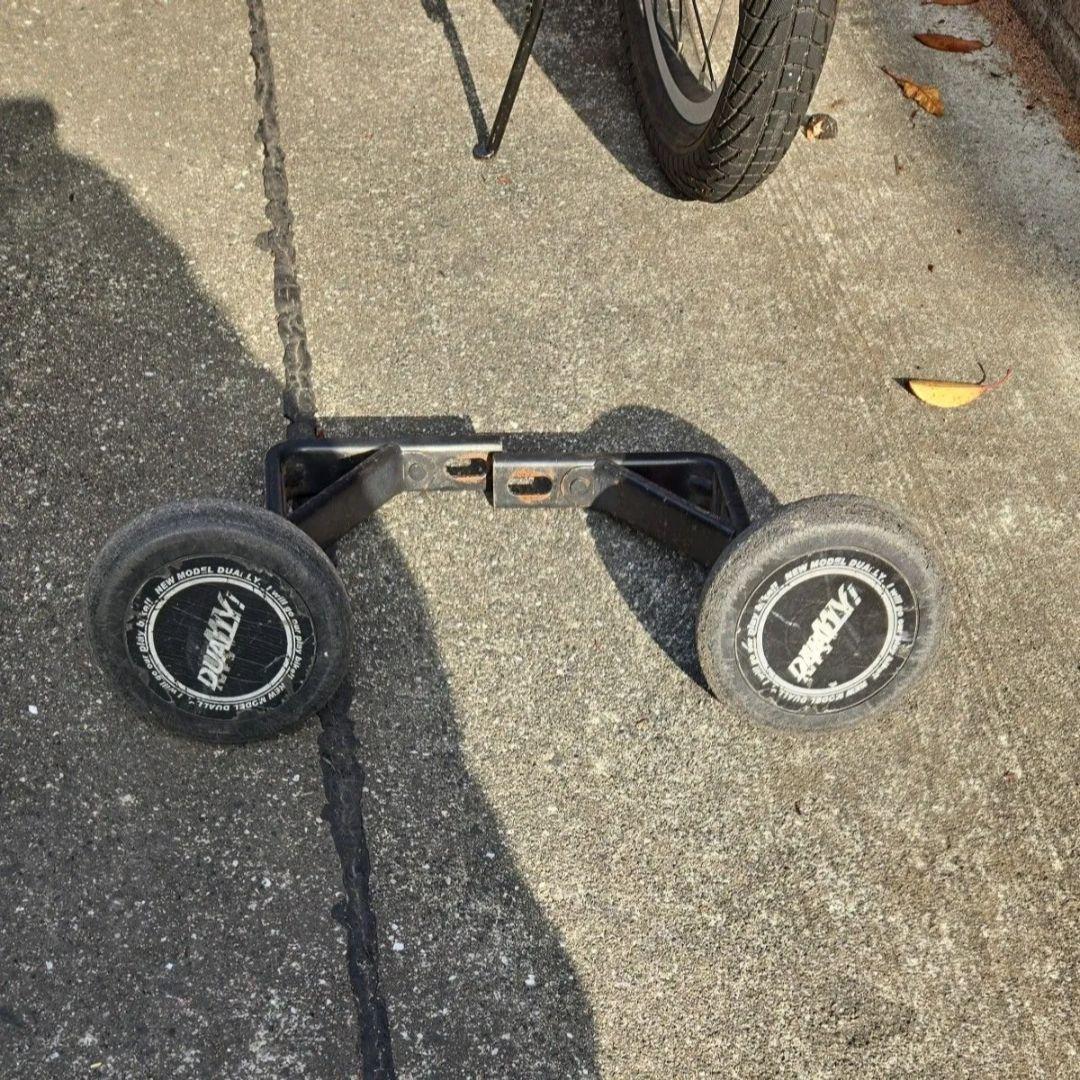 子供用 自転車　アサヒ　16インチ　赤　レッド　補助輪有り　 直接引取り　鹿児島