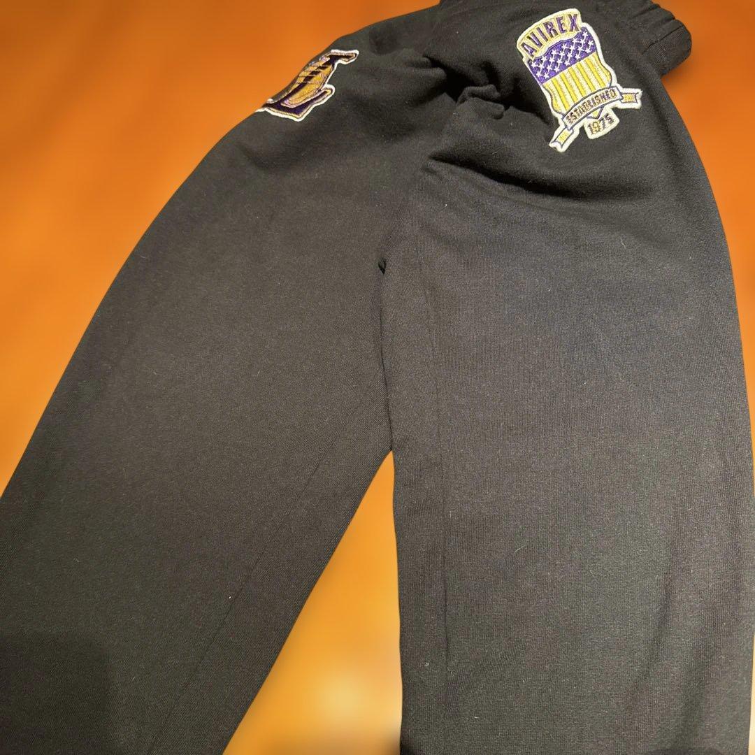 AVIREX Lakersコラボスウェットセットアップ