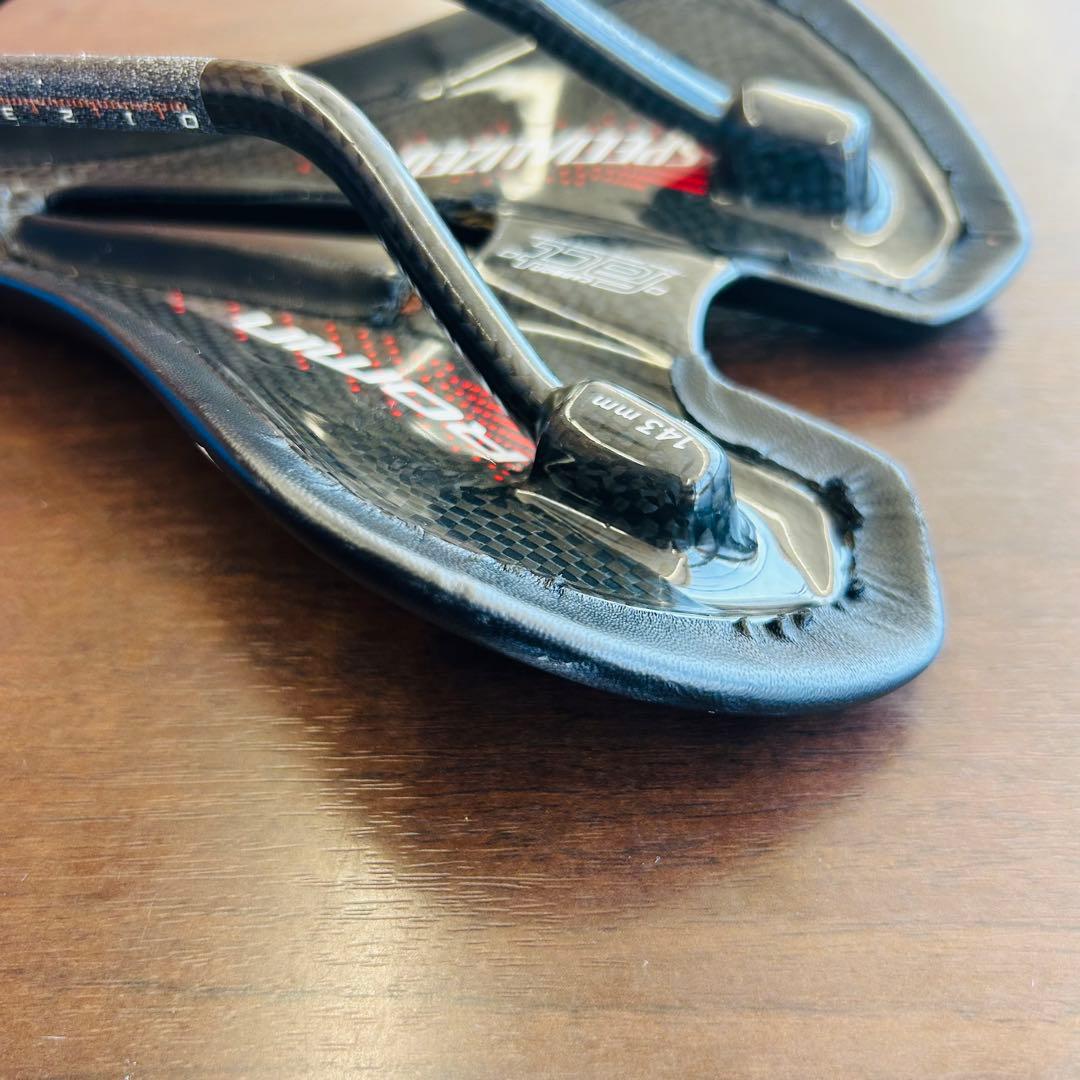 SPECIALIZEDローミン ROMIN 143 factCARBONカーボン