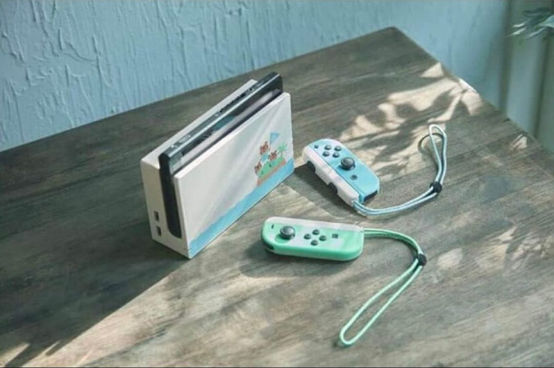 北米版 Nintendo Switch 本体 あつまれどうぶつの森 日本語対応