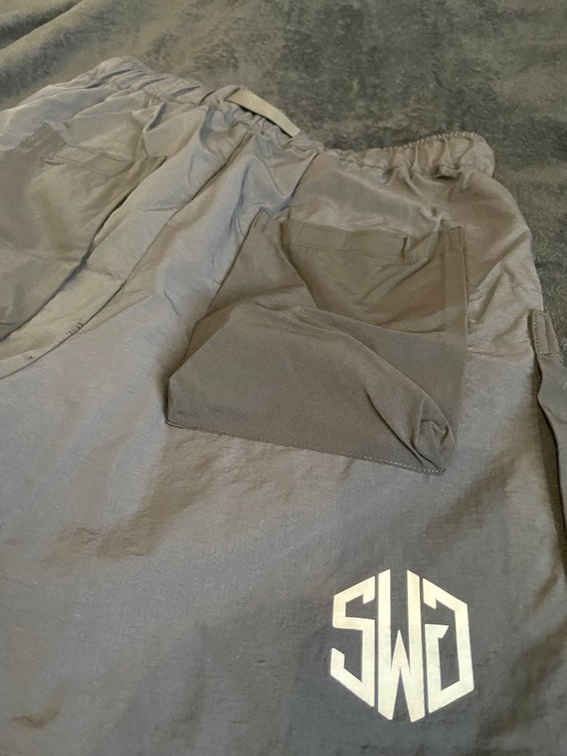 メンズウェア THE SWINGGGR/MULTI FUNCTIONAL SHORTS