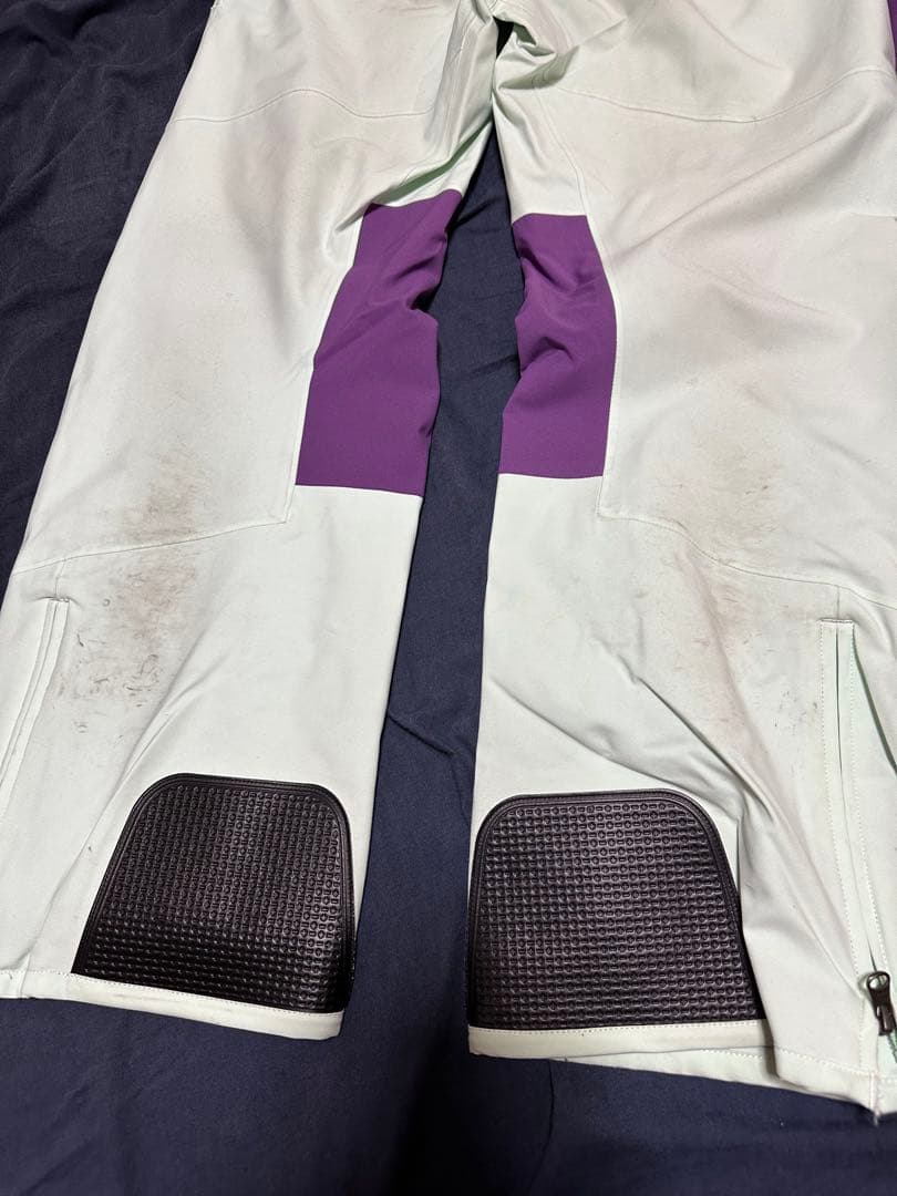 オンヨネ　スキーウエア　Mサイズ