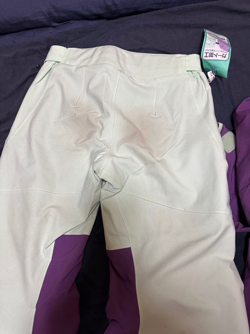 オンヨネ　スキーウエア　Mサイズ