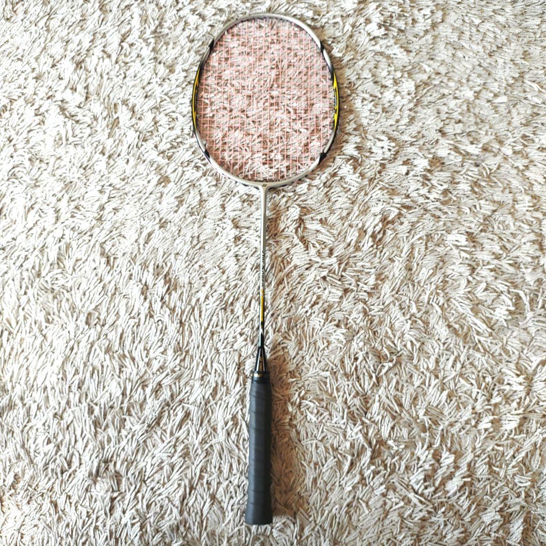 YONEX　ヨネックス　arcsaber7 アークセーバー　バドミントンラケット