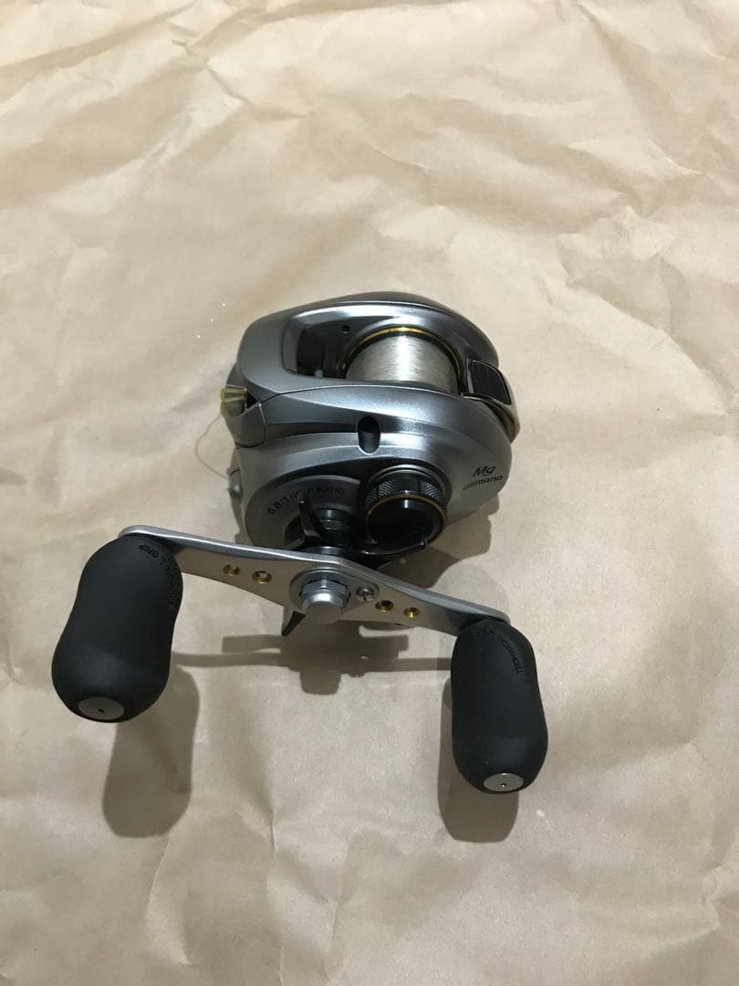 【極美品】シマノ ALDEBARAN Mg LEFT HANDLE ベイトリール