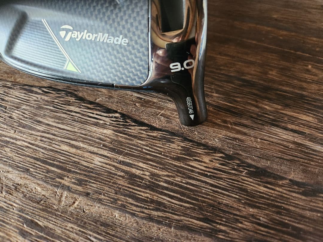 TaylorMade Qi35 ドライバー 9°コアモデル　ヘッドのみ　カバー有