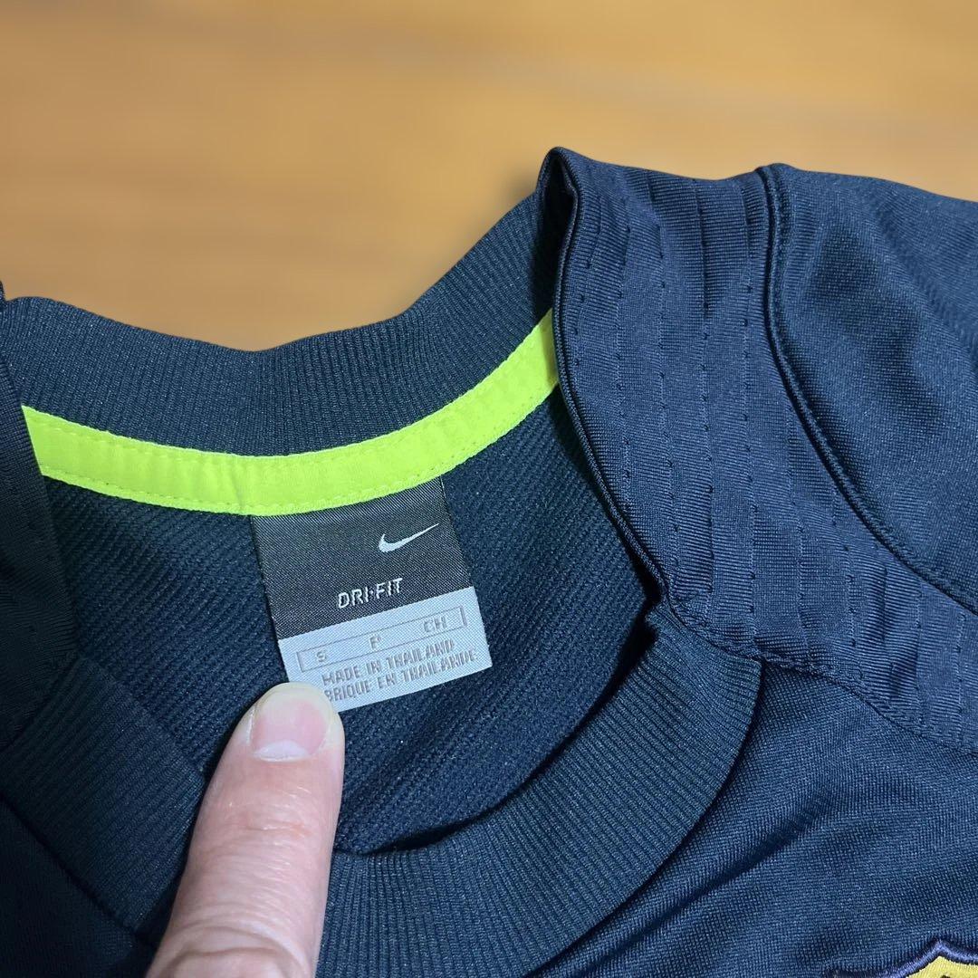 FCバルセロナ 長袖ヘビーウェイトシャツ ネイビー✖️蛍光イエロー NIKE