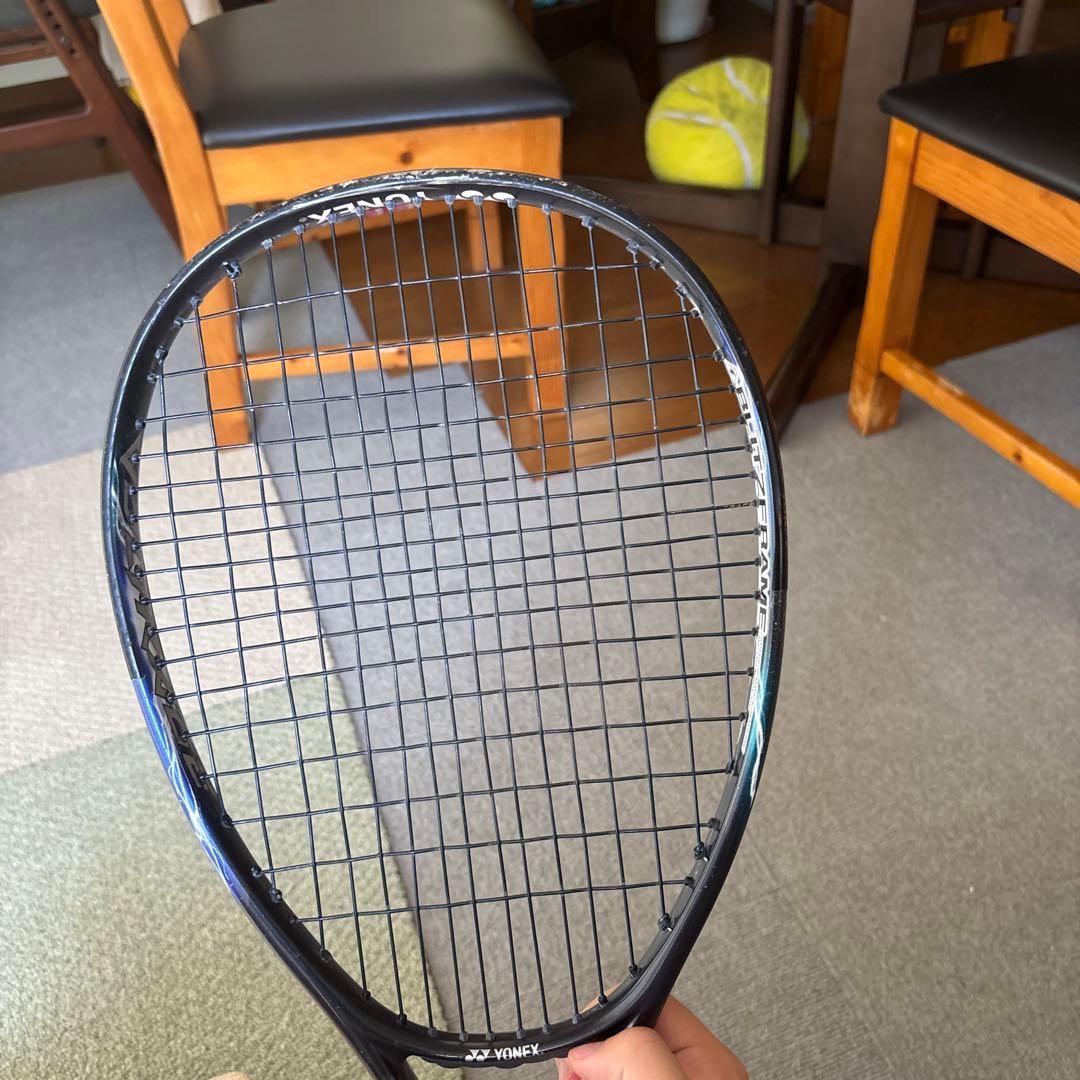 ひー　 YONEX テニスラケット ボルトレイジ5S