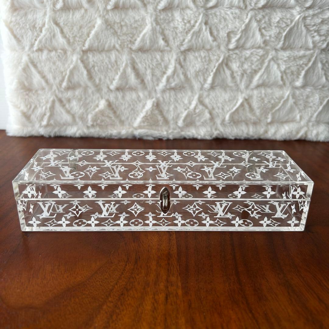 ルイヴィトン　アクリルケース　アロマキャンドル　モノグラム