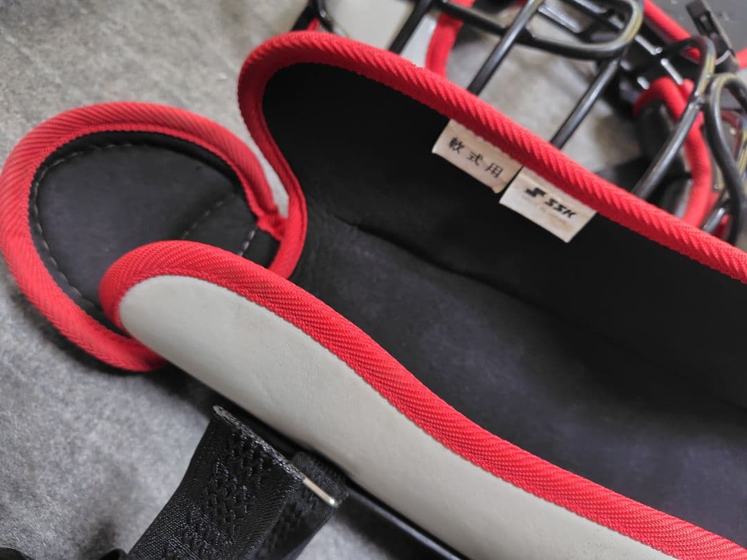 SSK キャッチャー防具一式 マスク、ヘルメット、プロテクター、バッグ