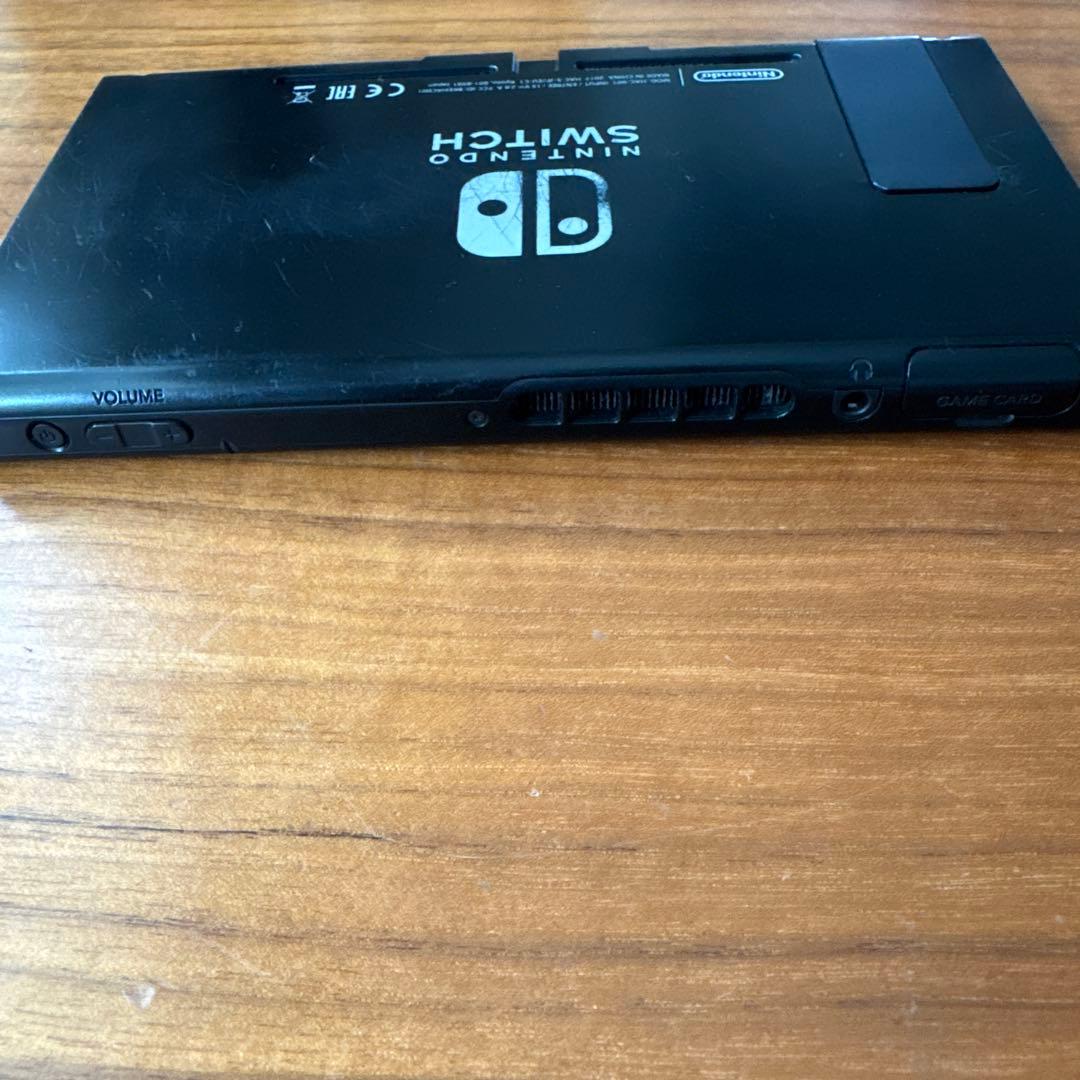 【動作確認済】Nintendo Switch本体＋ドック＋電源（送料込み）