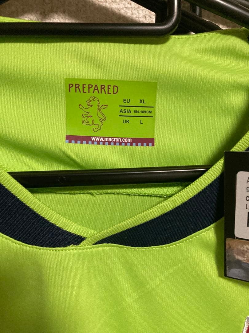 マクロン　アストンヴィラ　長袖ユニホーム　US Lサイズ 未使用品