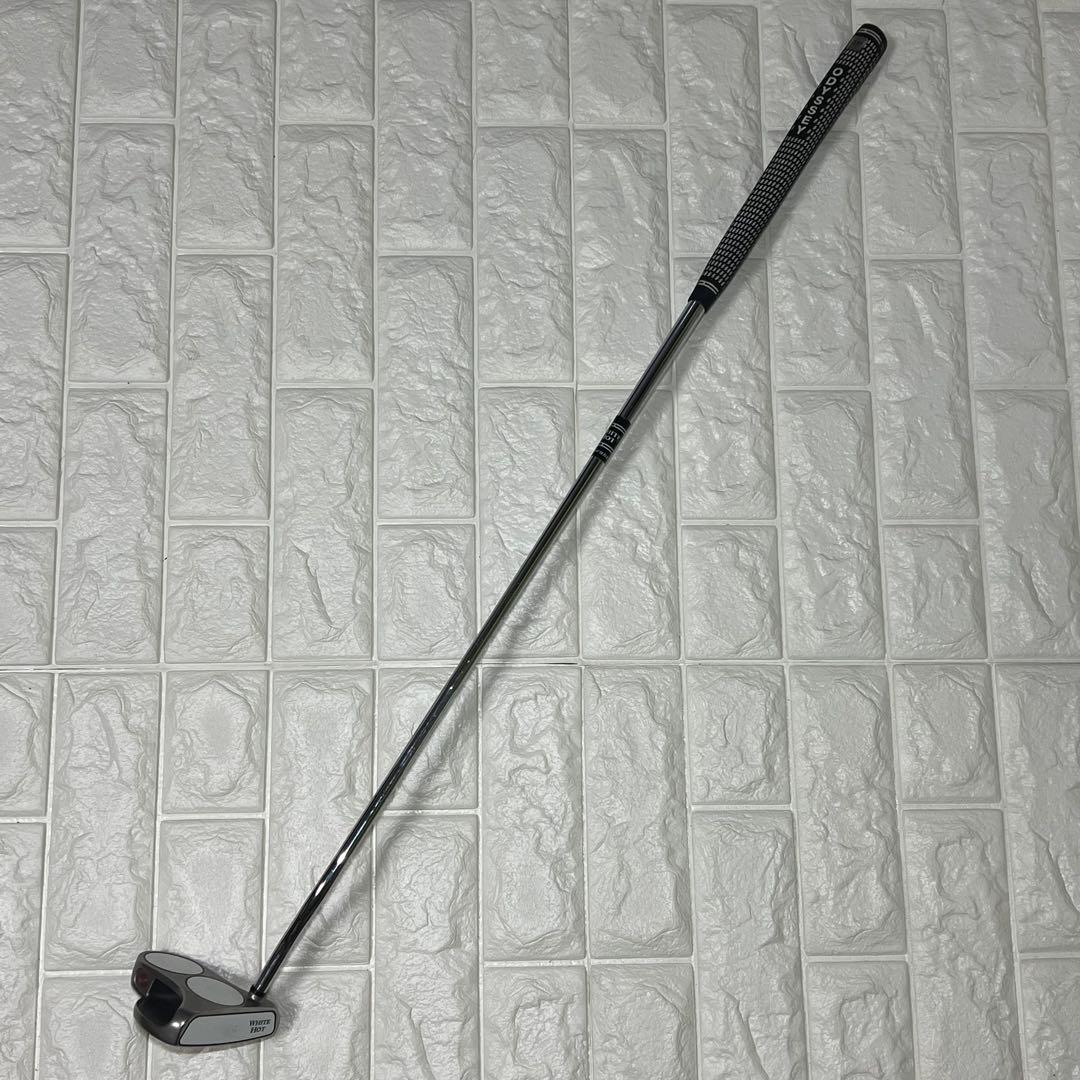 ODYSSEY WHITE HOT 2-BALL 初代　33インチ