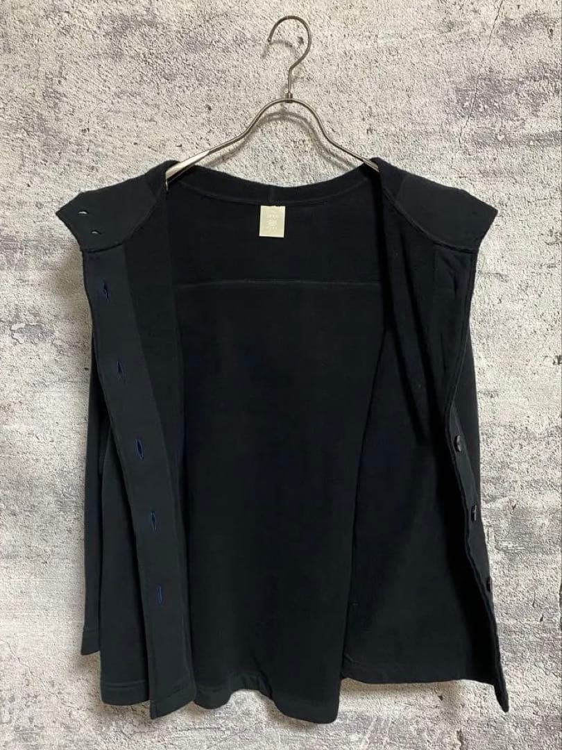 バスコネスト　スウェット地フードジャケット