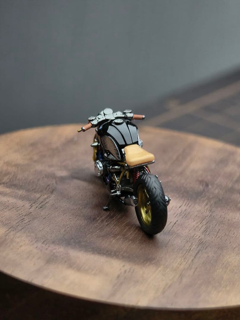 1/64 カフェレーサー 風 カスタムバイクモデル（ブラック）