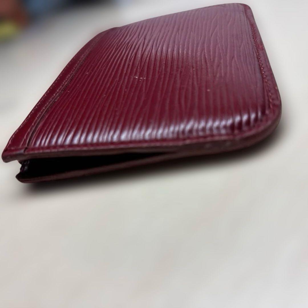LOUIS VUITTON エピ　ポシェットクレ　ケース　カードケース