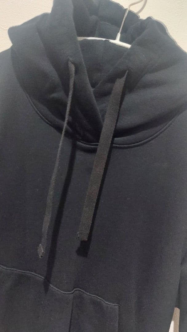 北欧、暮らしの道具店　スッキリ着られる大人のパーカー　ブラック　グレー