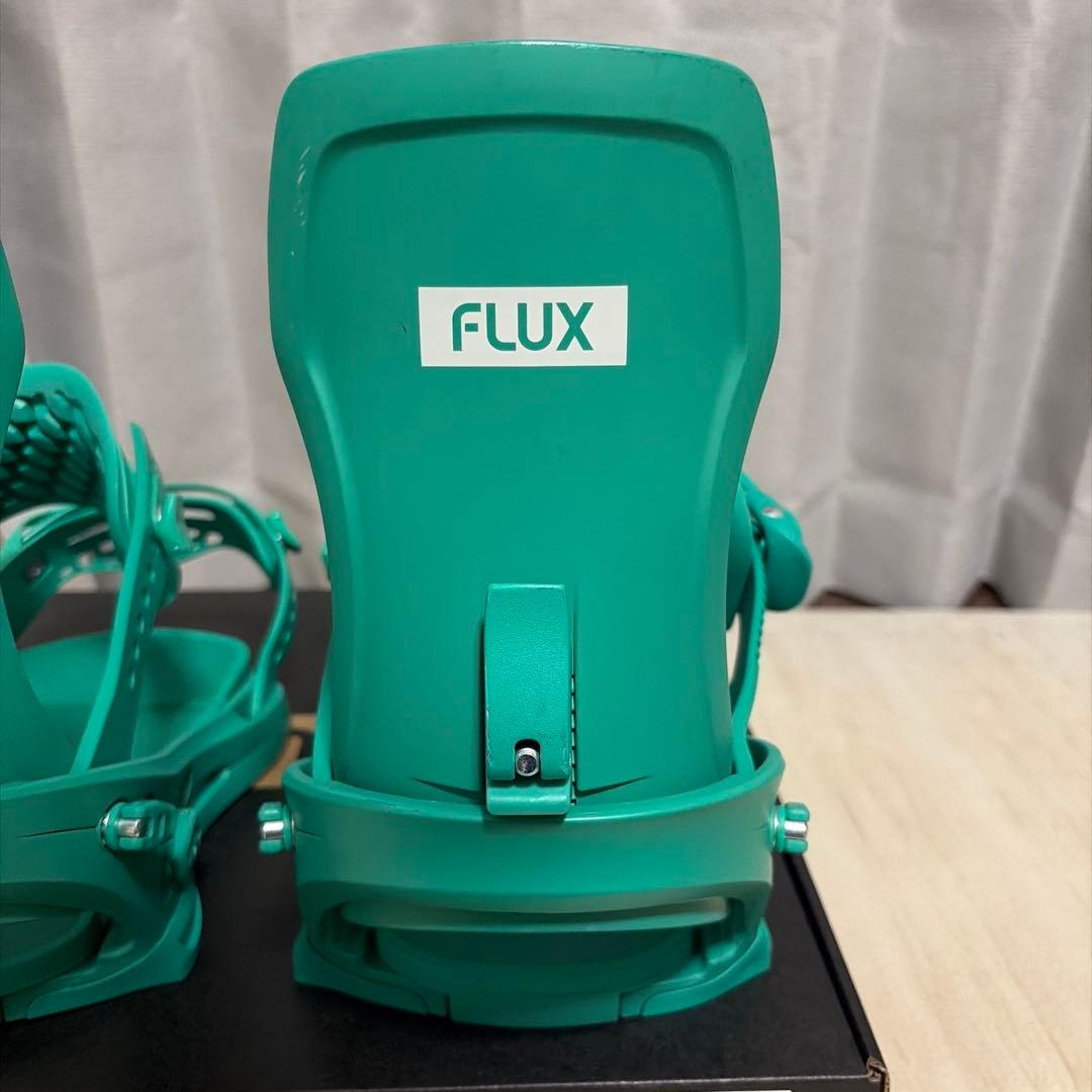 FLUX XF （25-26モデル） Sサイズ