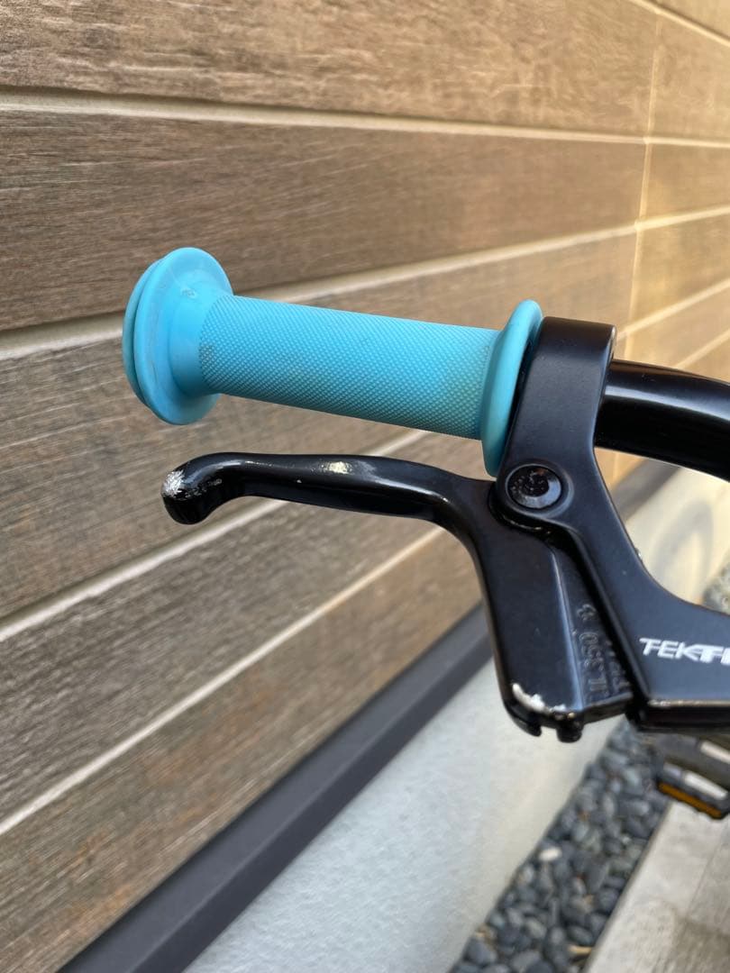 ヨツバサイクル　16インチ　ラムネブルー