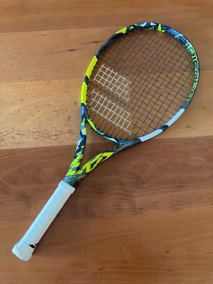 テニスラケット バボラ　BabolaT pure aero lite JR26