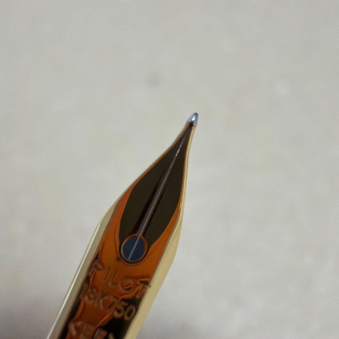 新品 限定 パイロット キャップレス 万年筆 EF ニッポニア オエステ会 箱付