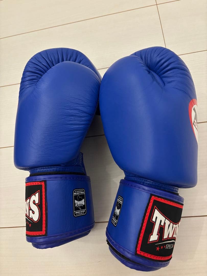 TWINS SPECIAL ボクシンググローブ 12oz 青