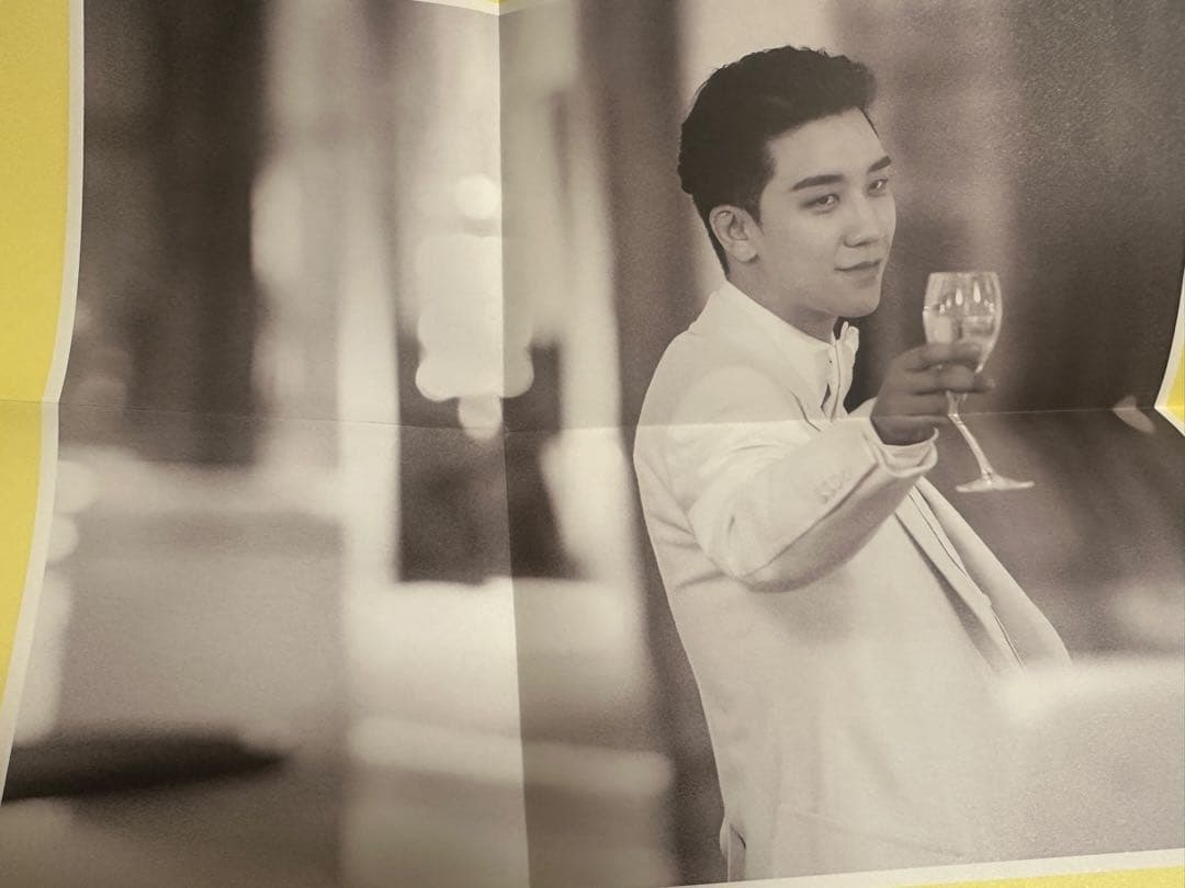 THE GREAT SEUNGRI スンリ　VI フォトブック写真集