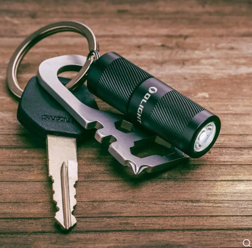 オーライト Olight i1R 2 Pro キーライト 黒