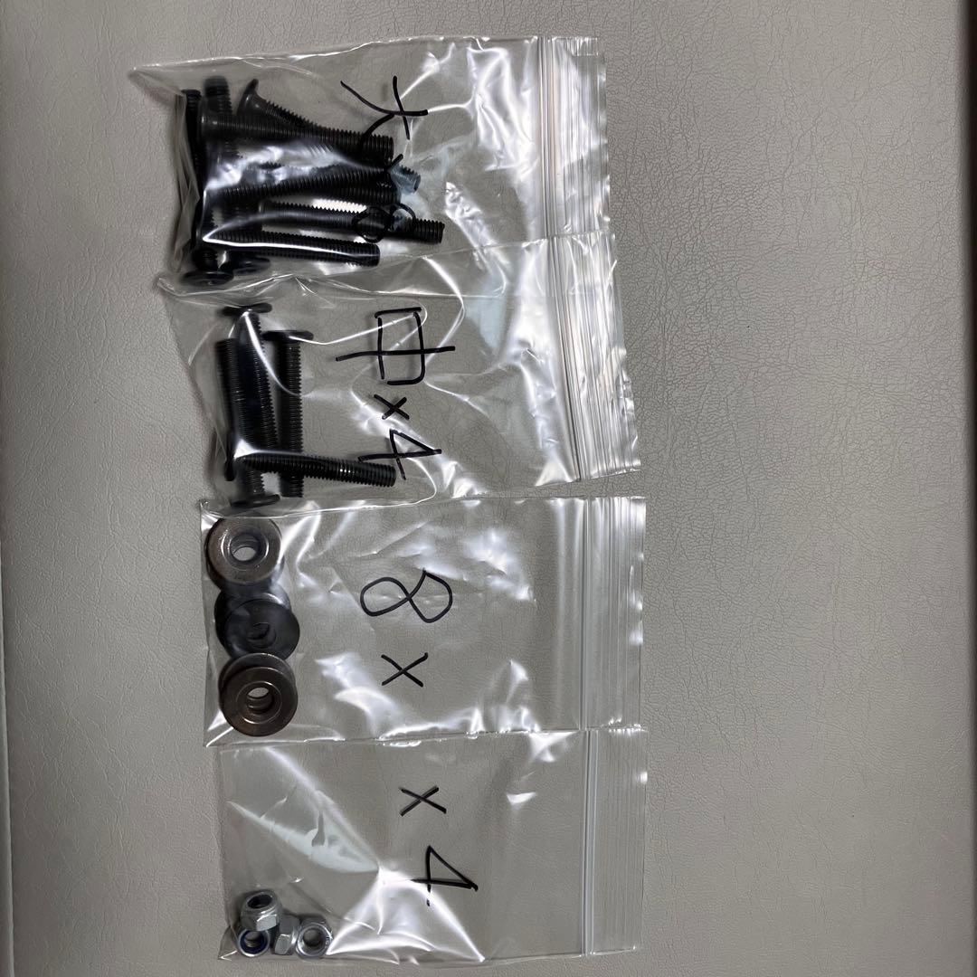 【手渡し可】ニトリ パイプベッド バジーナ シングル　コンセント付き　ブラック