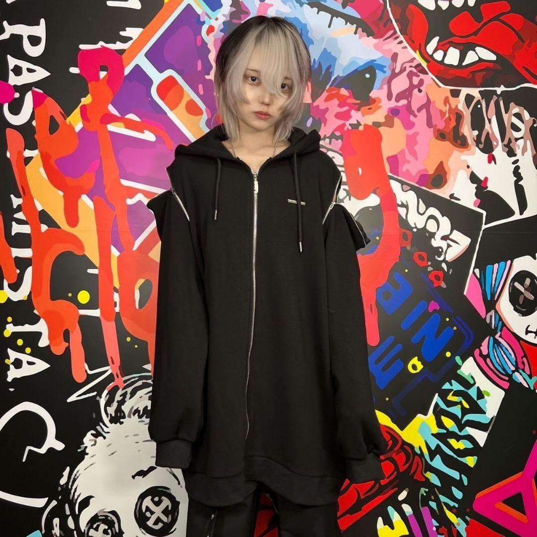 NieR 防寒裏起毛2WAY OFF-SHOULDER ZIP OUTER