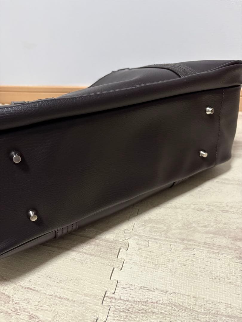 イーストボーイ 合皮バッグ ヴィーナス(チョコレート×シルバー)