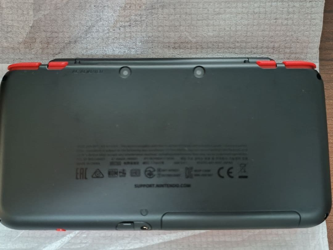 【希少カラー・箱付き】 NEWニンテンドー2DS LL マリオカート7パック