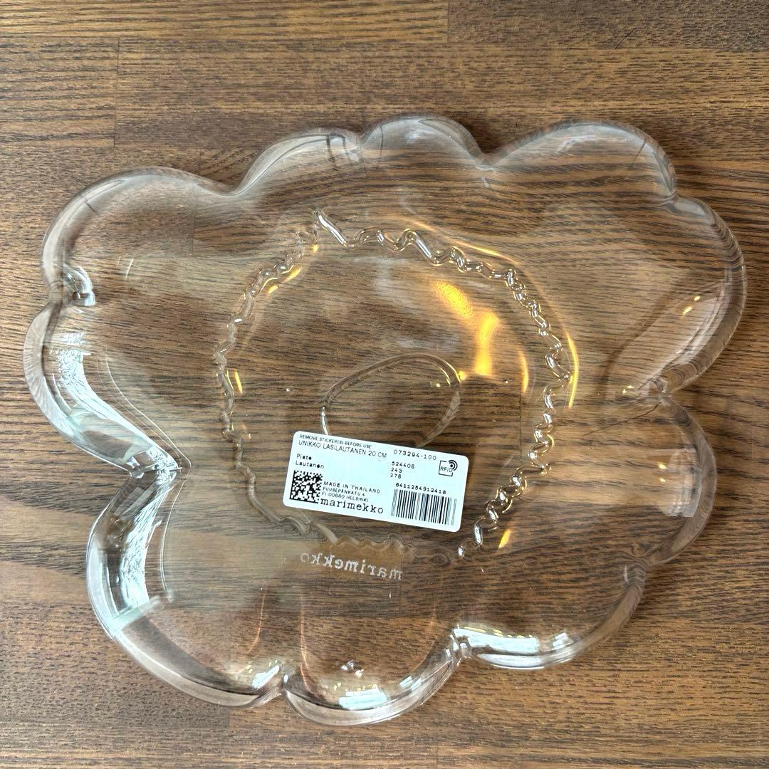 Unikko ガラスプレート 20cm マリメッコ　marimekko プレート