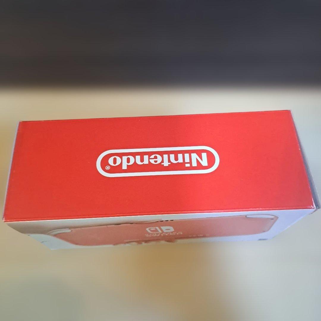 Nintendo Switch LITE コーラル箱、本体、充電器、おまけ付き