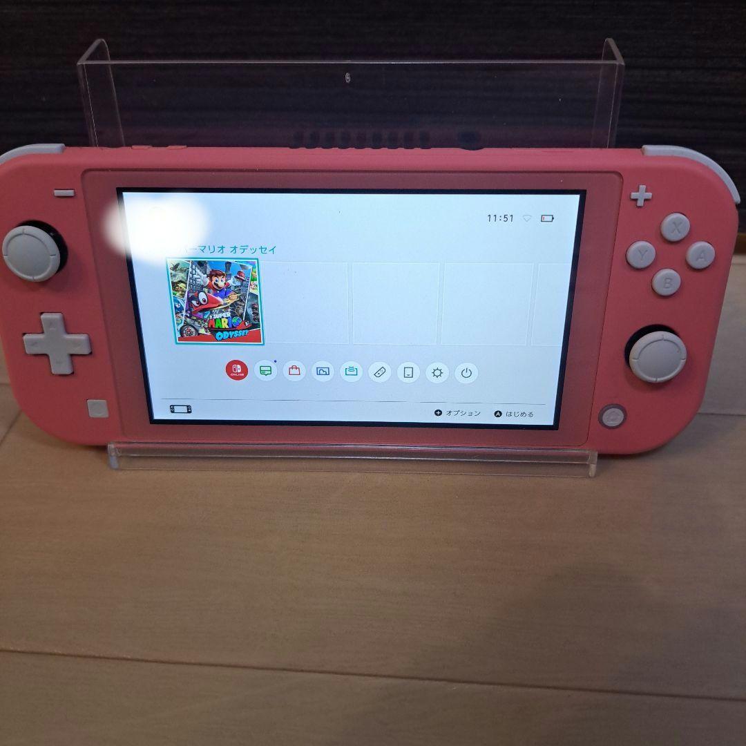 Nintendo Switch LITE コーラル箱、本体、充電器、おまけ付き