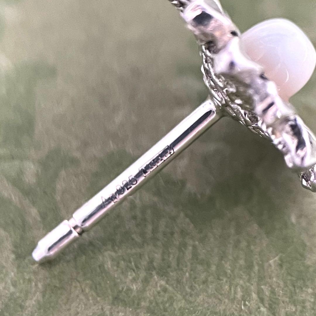 【極美品】グッチ　フラワーモチーフピアス片耳　メンズ/レディース　アラベスク