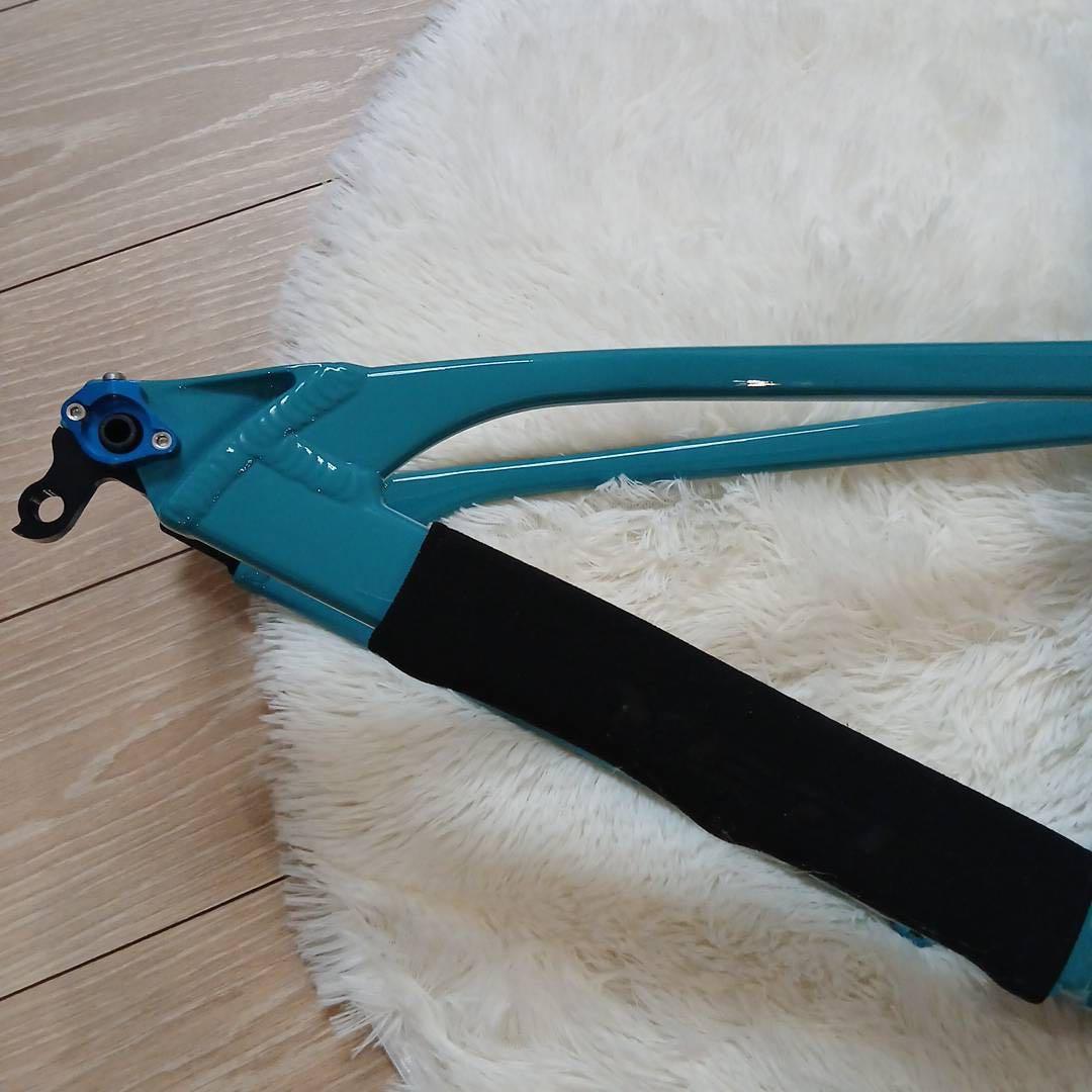 YETI イエティ 575 エンデューロモデル フレームサイズS ターコイズ