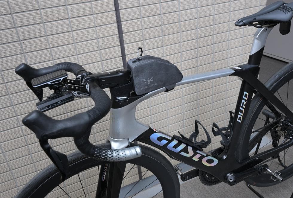 GUSTO DURO カーボンロードバイク