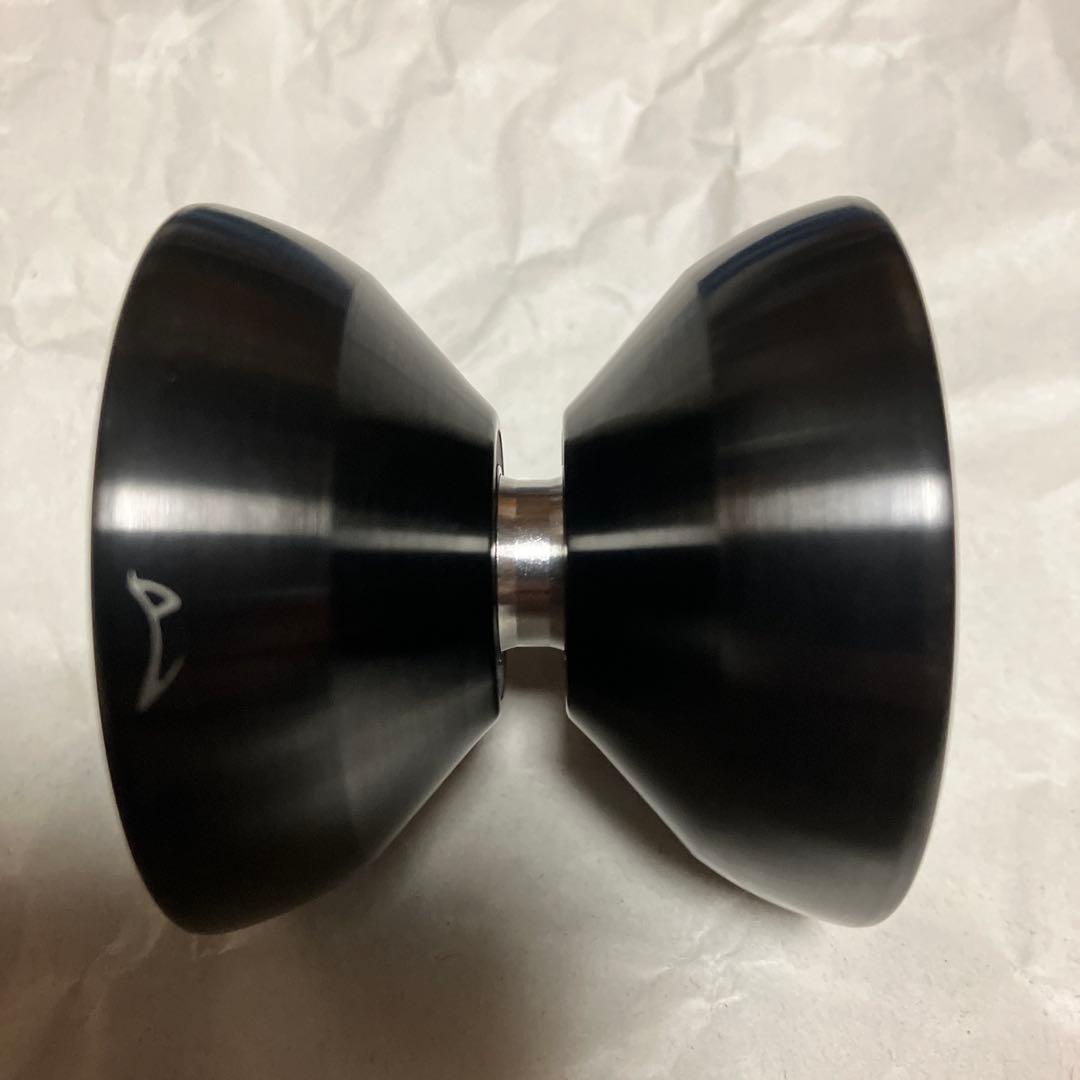 Empathy Apathy エンパシー アパシー　ブラック